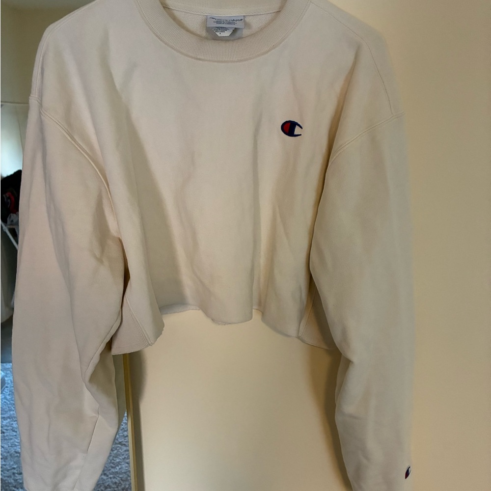 Champion Women's Off-White Cropped Hoodie